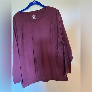 Women's Burgundy Long Sleeve Top